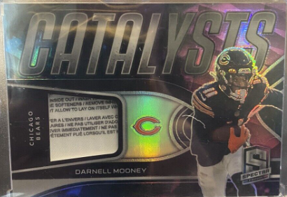 2022 Panini Spectra Darnell Mooney CAT-DMO Catalysts Laundry Tag Nebula /2