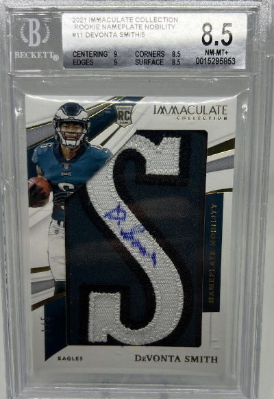 DeVonta Smith 2021 Immaculate Nameplate Nobility Patch Auto