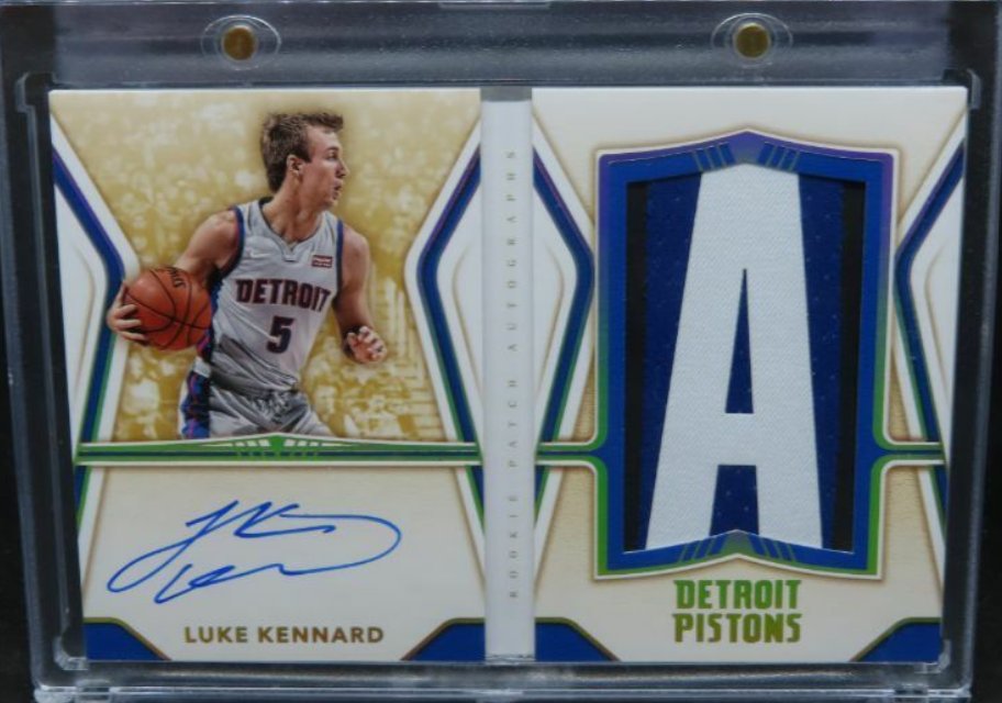 2017-18 Opulence Luke Kennard Rookie Patch Auto Nameplate Booklet RC