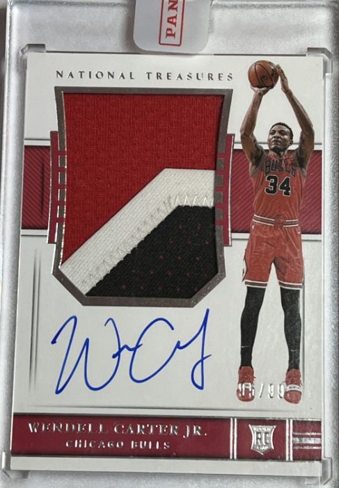 2018-19 National Treasures Wendell Carter Jr Rookie 3 Clr Patch Auto